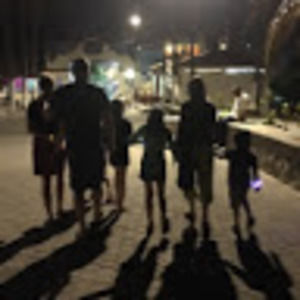 Meet your Posher, Jade